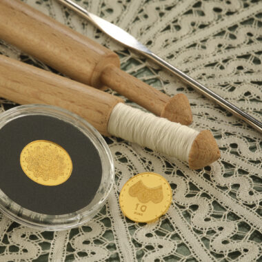 1/16 ounce gold coin "Lace-making in Croatia"